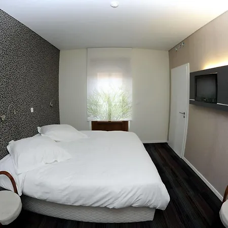 Отель Au Tilleul 2*